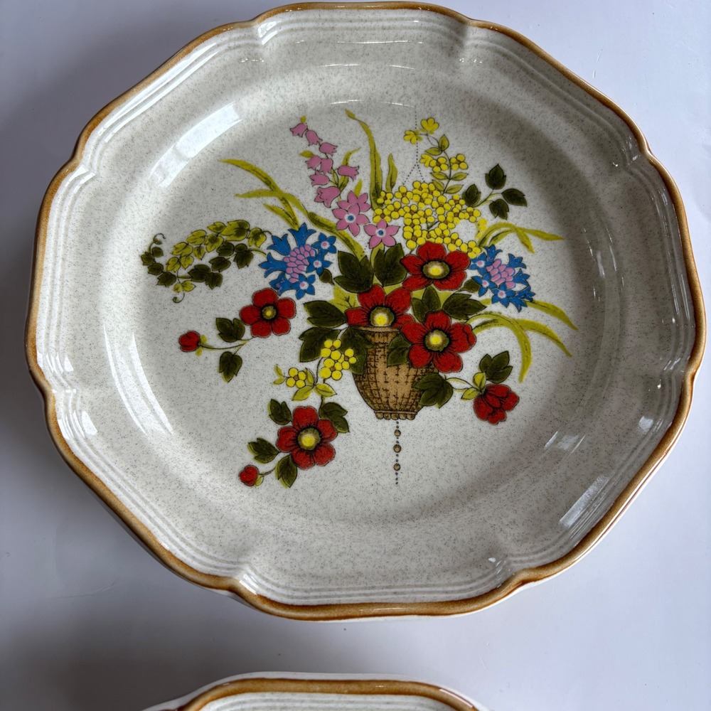 Mikasa Garden Club A Basket‎ of Wildflowers Dinner Plates 11" Set of 6 Vintage - Picture 8 of 8